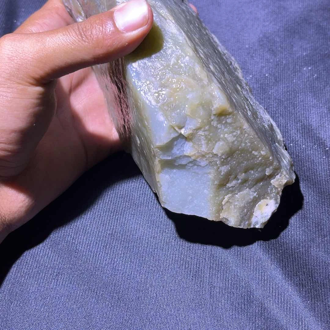 和田玉（糖玉）未镶嵌挂件