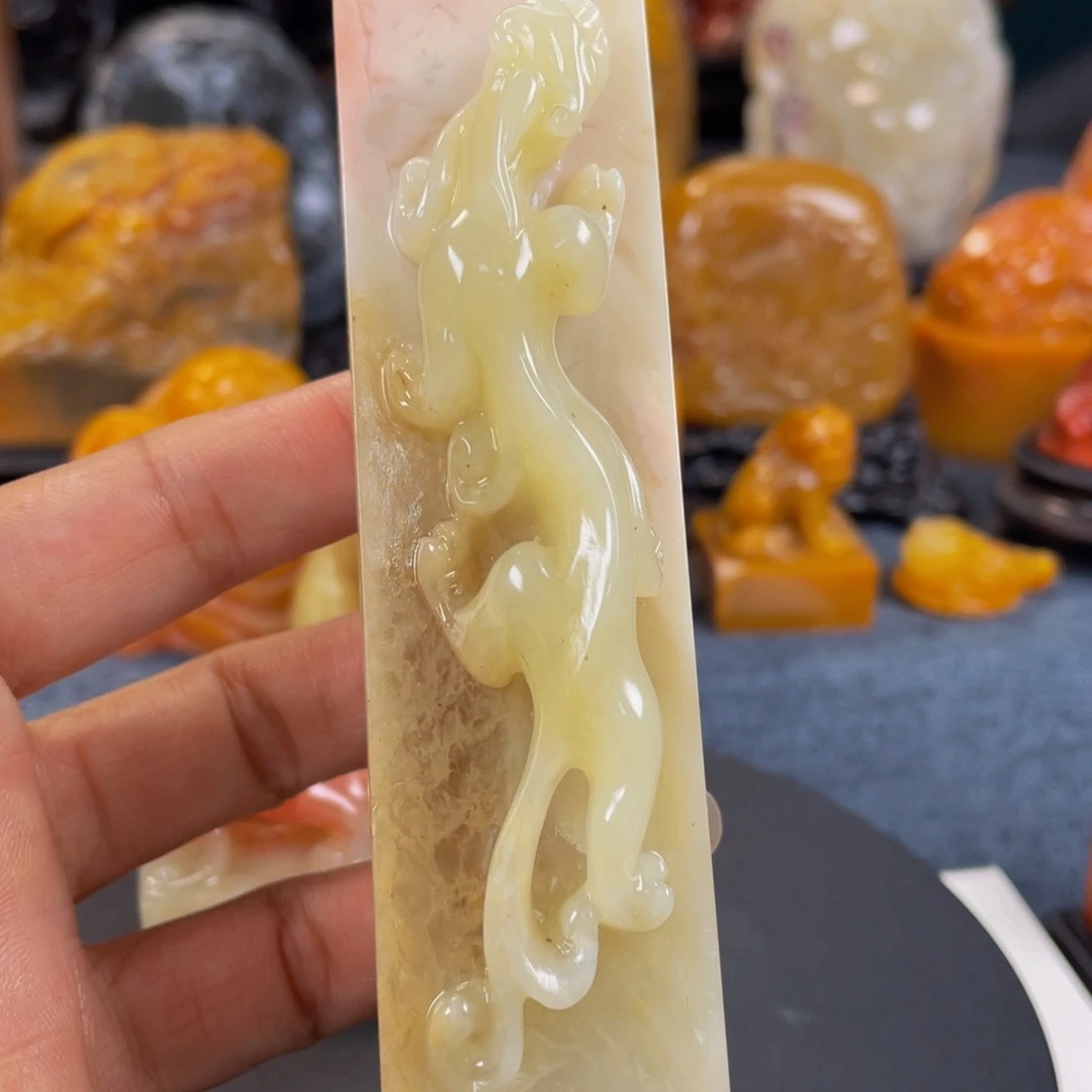 寿山石印石章*柳寿山石雕刻