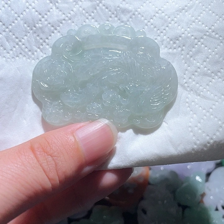 颈饰未镶嵌翡翠天