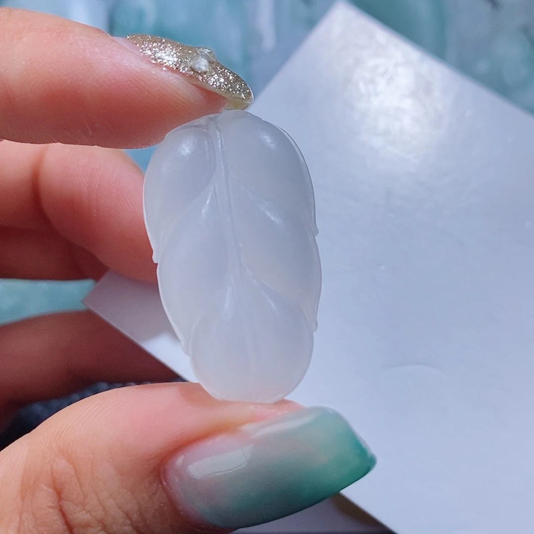 定制翡翠未镶嵌毛货付款后确认抛光