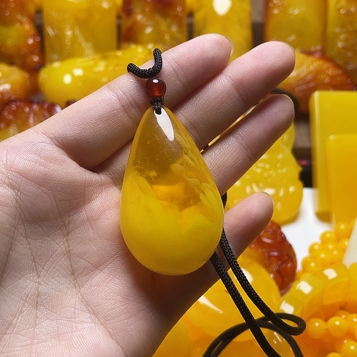 水滴 俄罗斯新密。