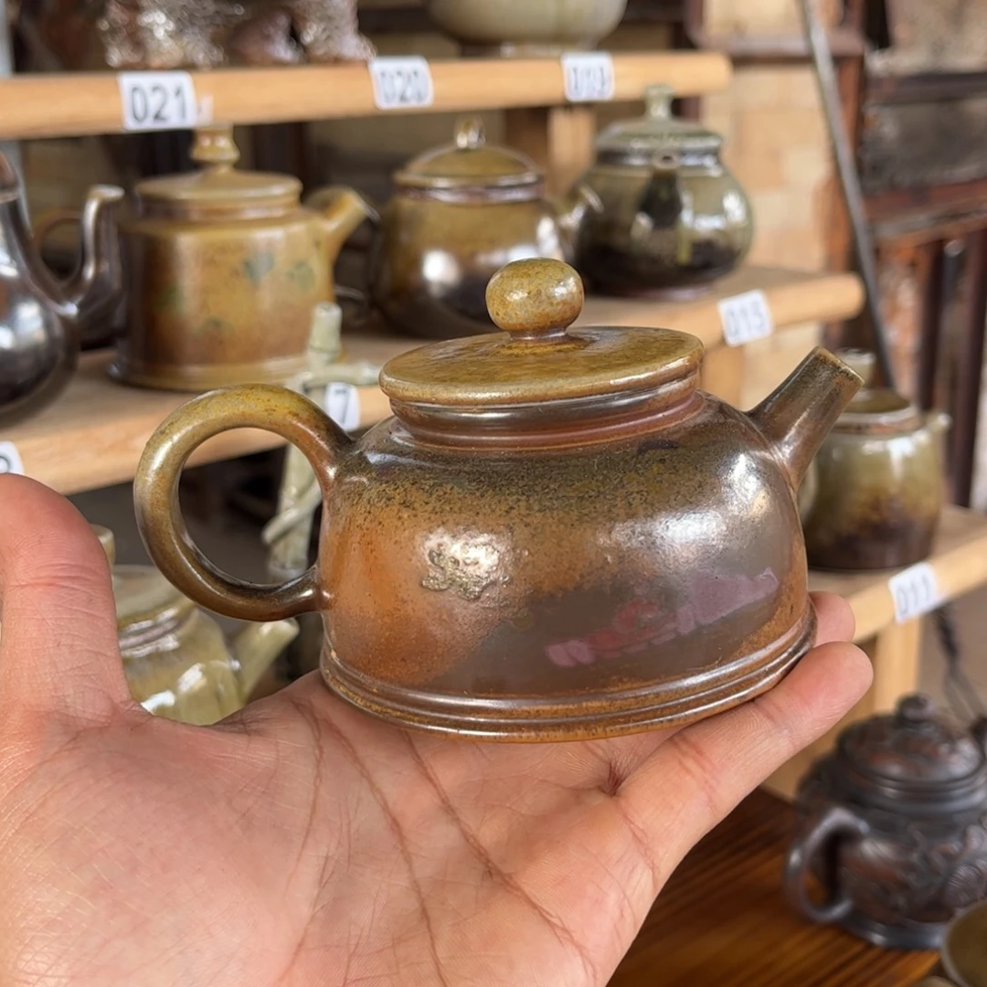 180cc白泥彩填柴烧半月壶