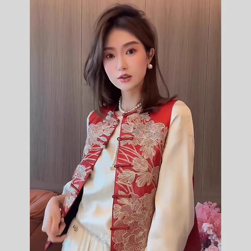 新中式国风女装盘扣上衣2025春秋新款高级感复古百搭新年红色马甲