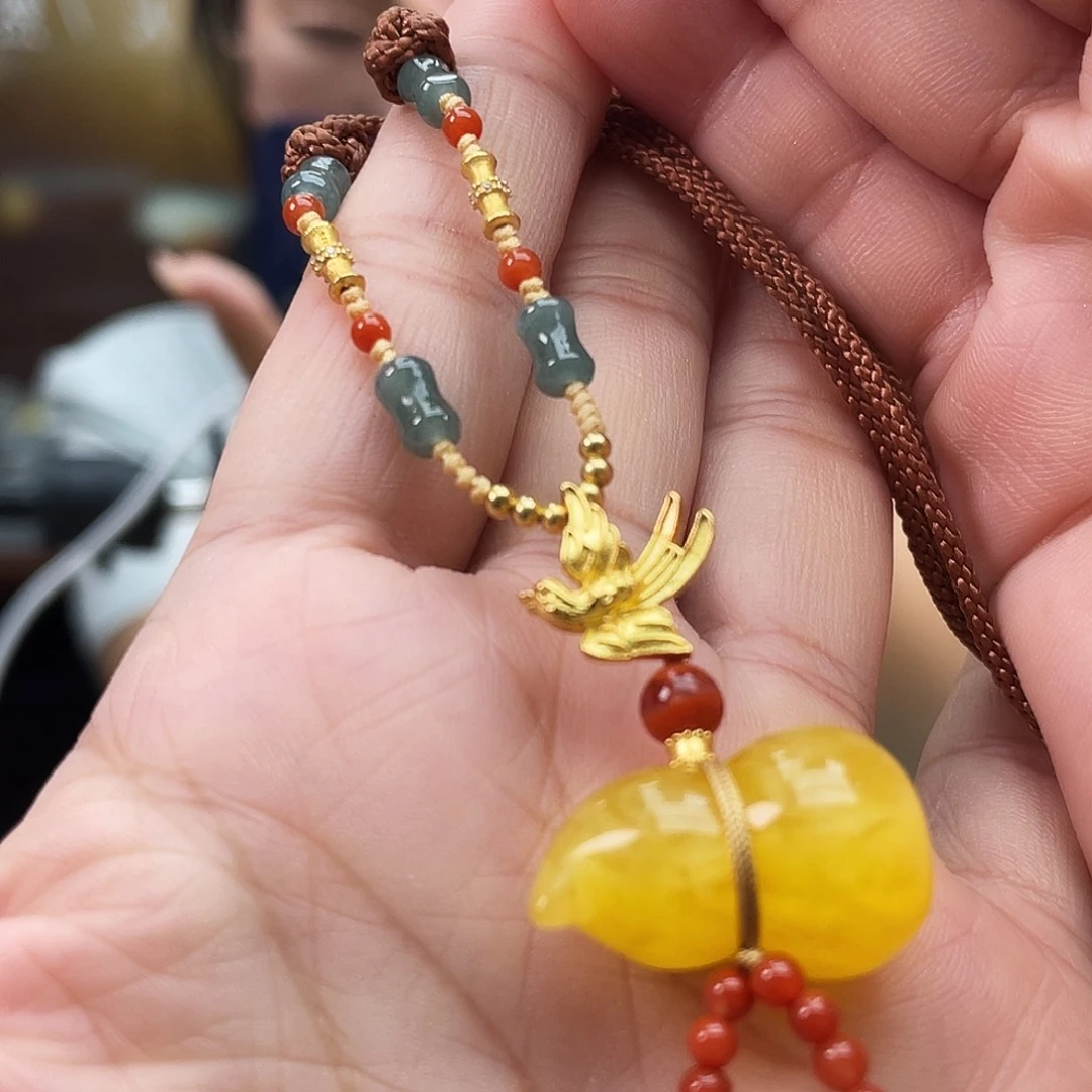 未镶嵌琥珀裸石琥珀j3