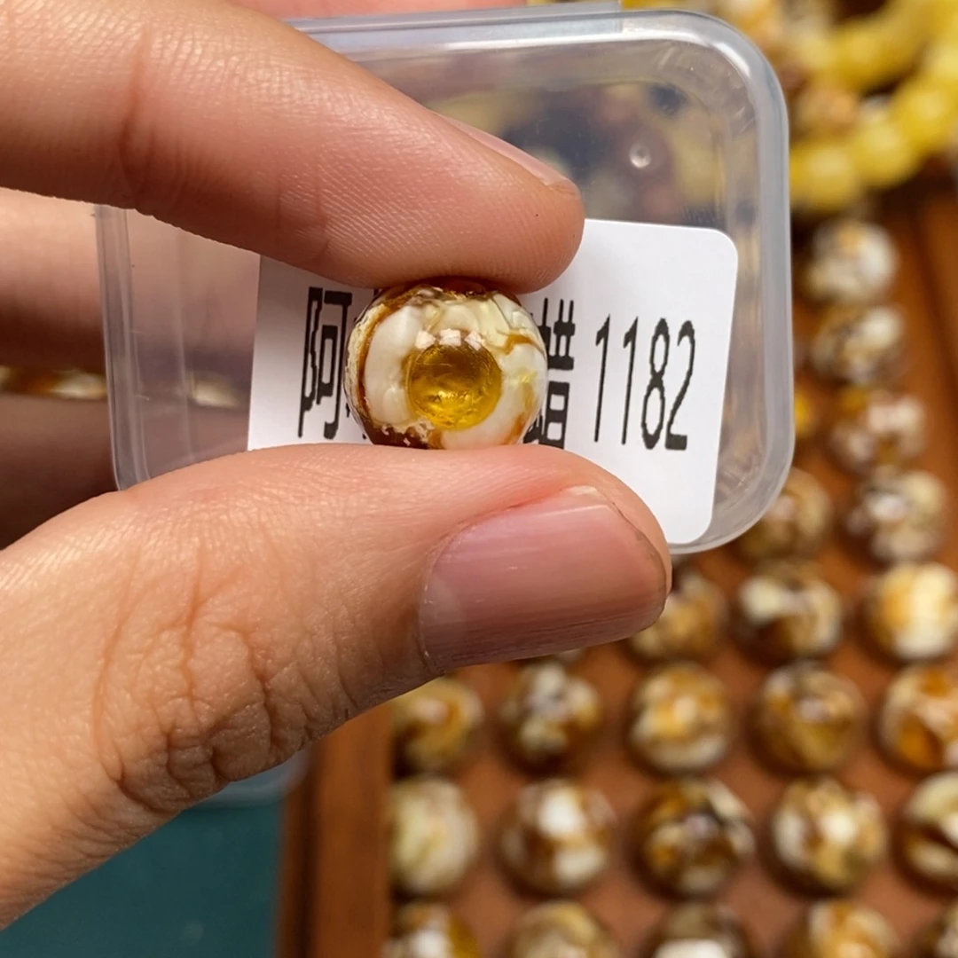 把件猴头核桃沁色圆珠老型1182