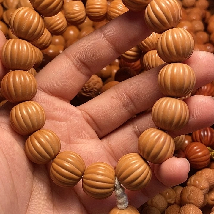 猴头核桃吊坠禄*呱呱