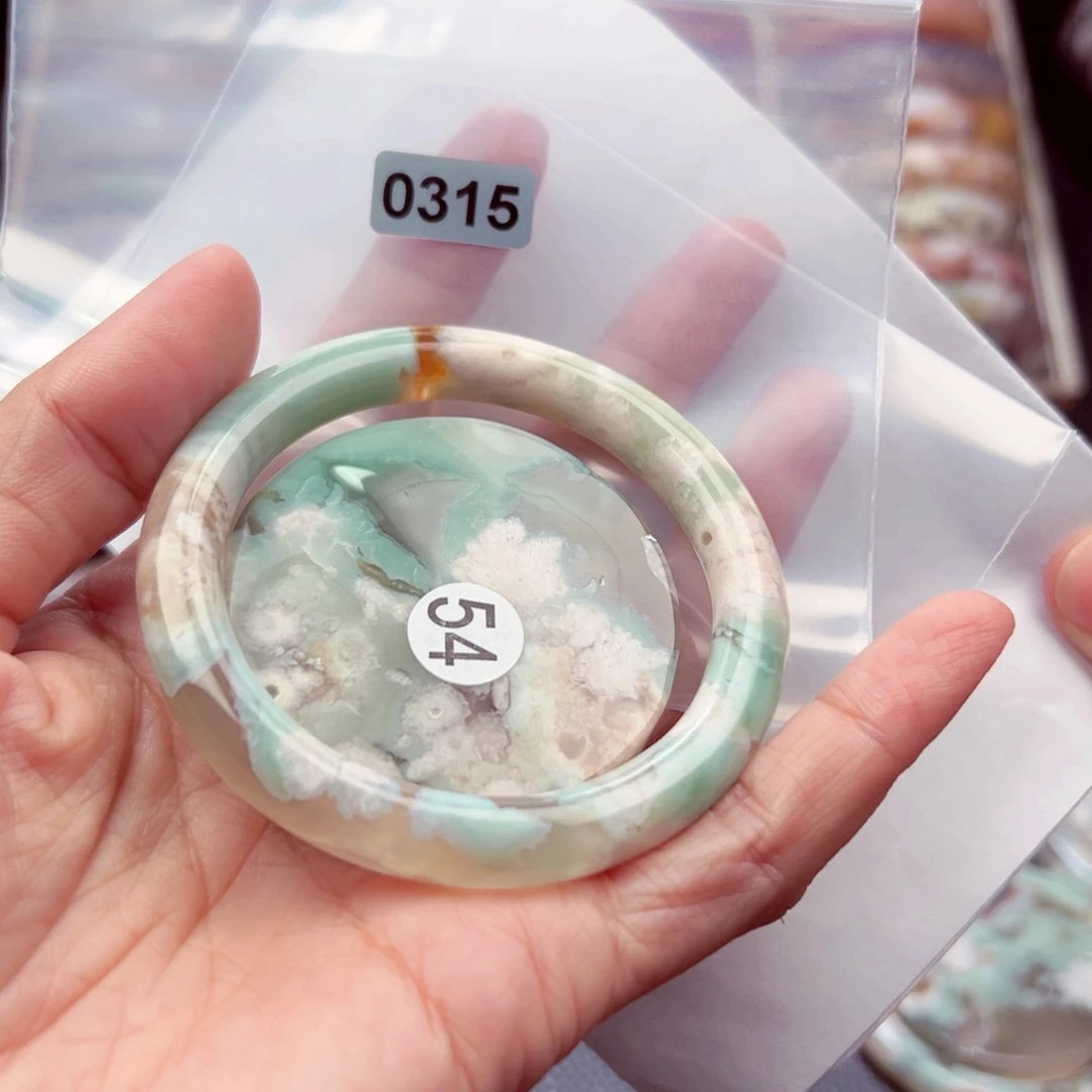 未镶嵌手镯玛瑙/玉髓如****果