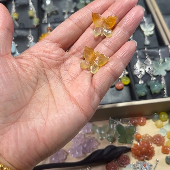 哈***_蛇纹石玉未镶嵌发簪