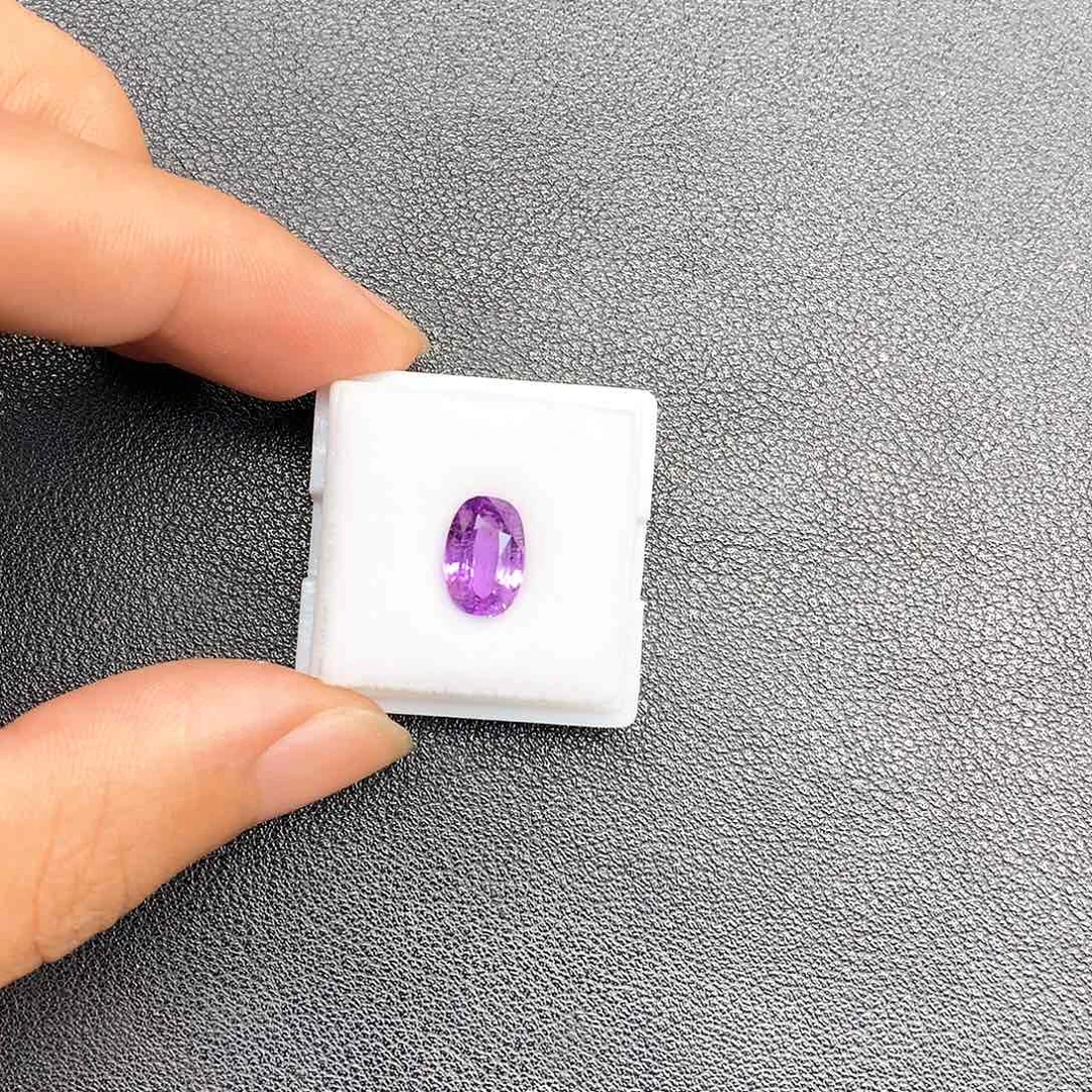 蓝宝石裸石无烧2.55克拉