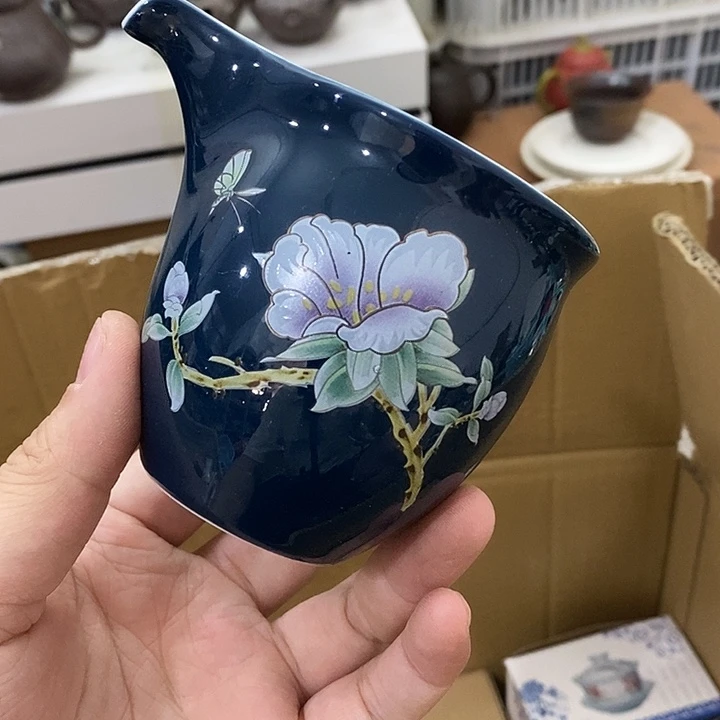 陶瓷艺术品及陶瓷制品