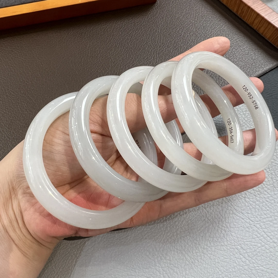 和田玉烟灰紫手镯多样性发一