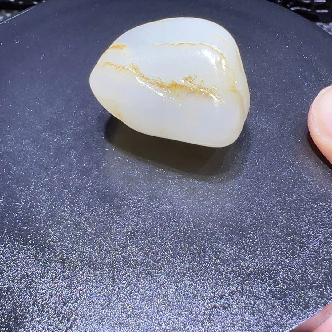 吊坠(不含链)未镶嵌和田玉（子料）39