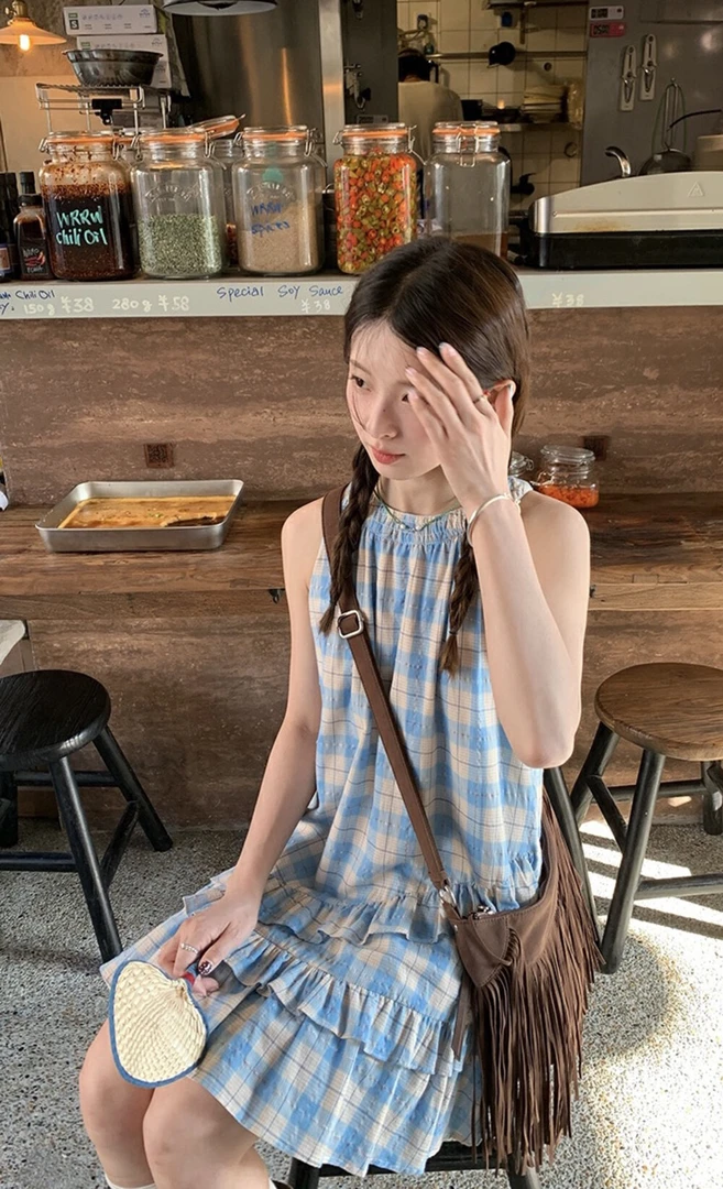 学院风蓝色格子挂脖无袖背心上衣连衣裙女夏季甜美气质蛋糕短裙