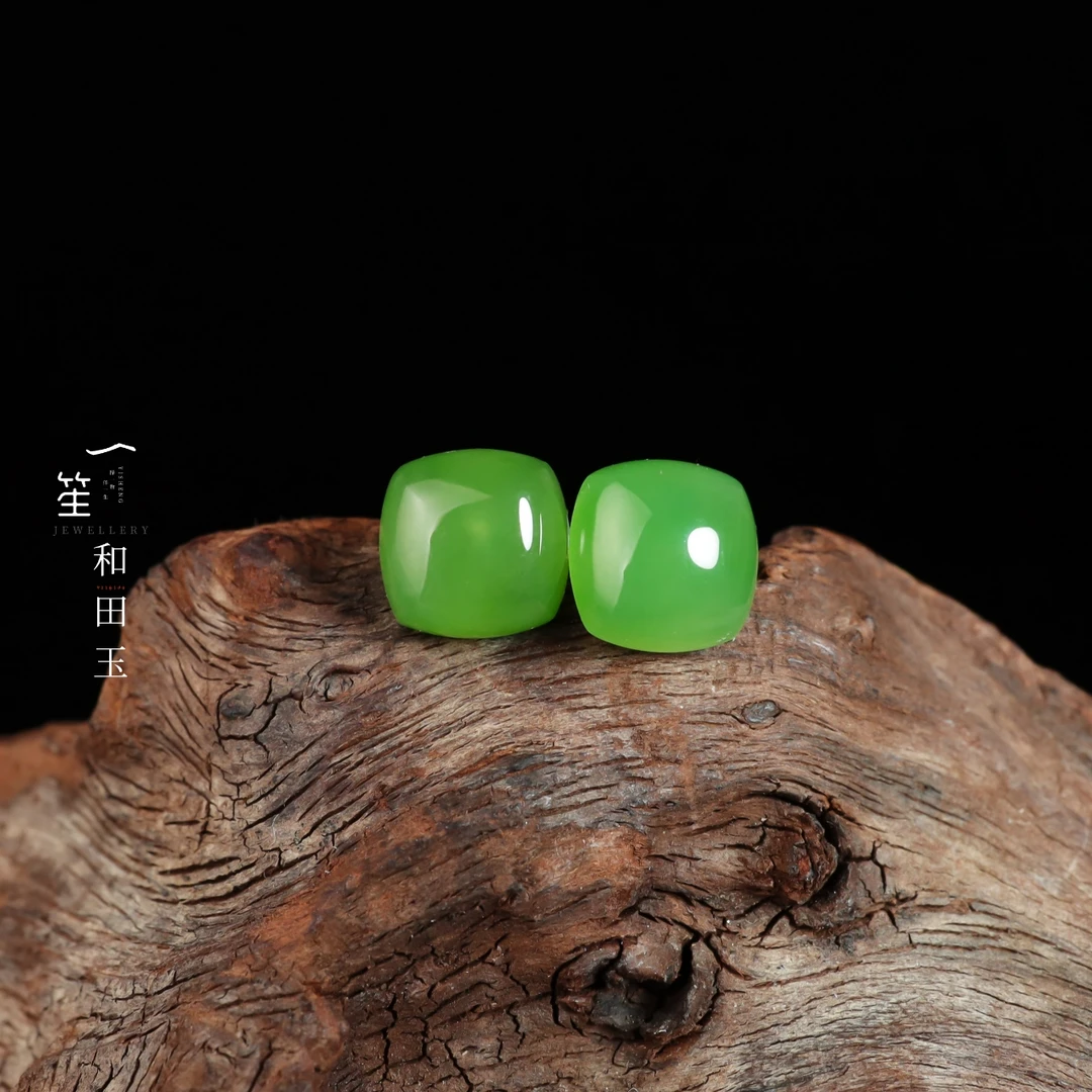 【一笙珠宝】天然和田玉苹果绿方糖耳钉耳饰18k镶嵌 YS19630