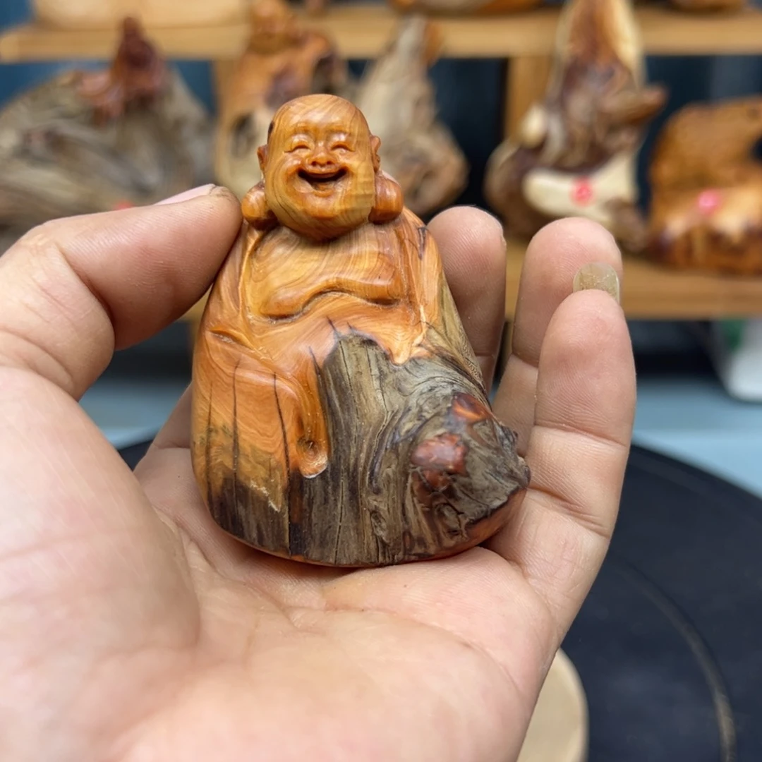 木雯****)崖柏木摆件手把件