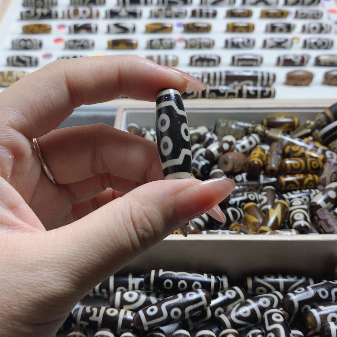 未镶嵌颈饰玛瑙/玉髓