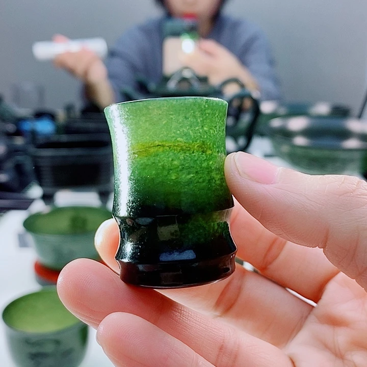 和田玉（青玉）未镶嵌把件微瑕