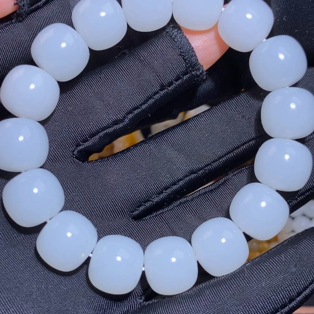 和田玉未镶嵌套链现*人