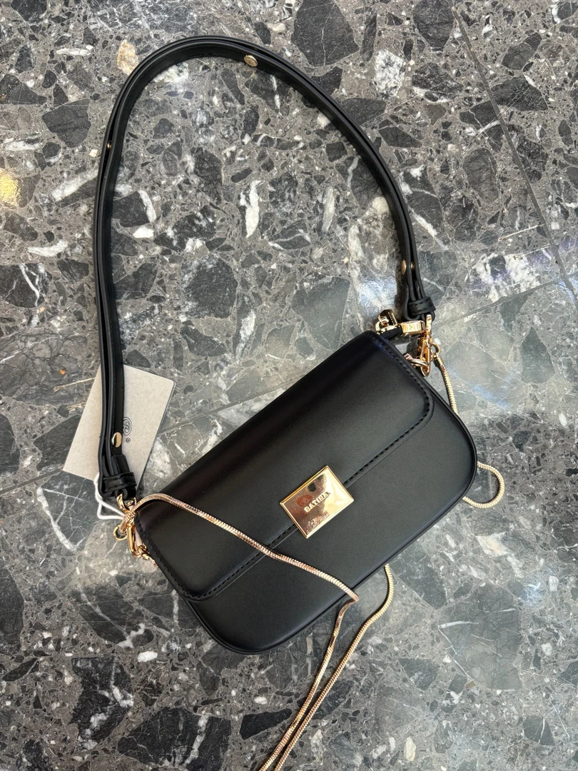 2025新款！高级感时尚百搭精致链条小方包腋下单肩斜挎气质女包