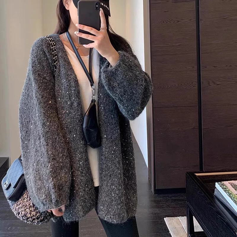 重工灰色亮片长袖针织开衫女松弛感宽松软糯气质毛衣外套 600