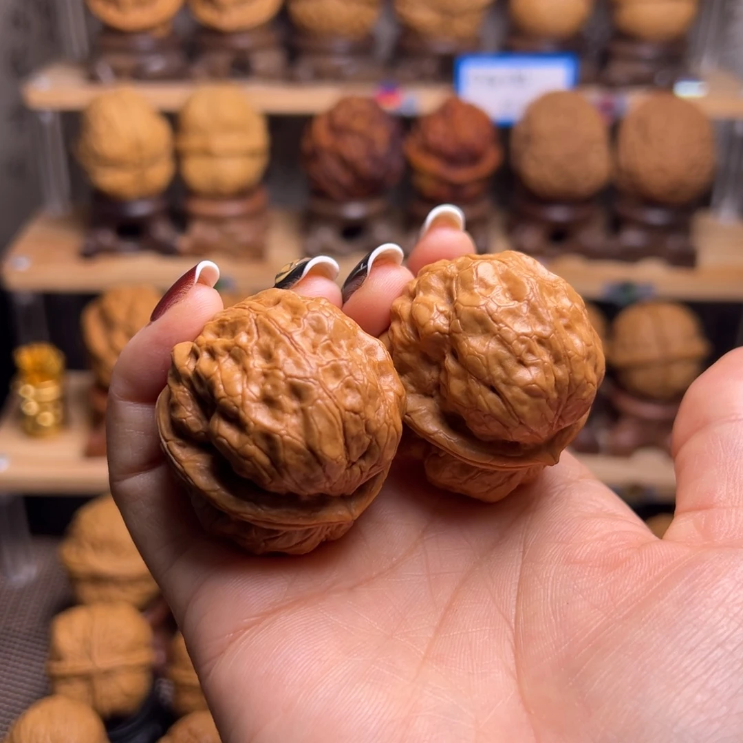 倔***子桃核把件金蟾疙瘩包H07、40……