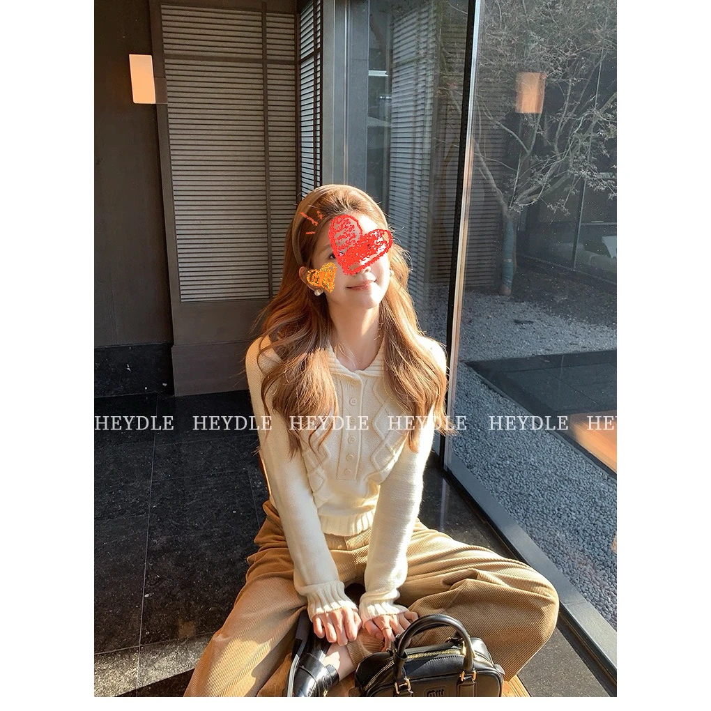 留学生*绵羊毛绞花POLO领毛衣复古气质修身短款针织上衣