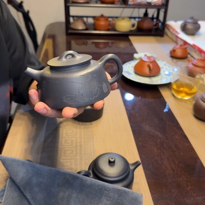 茶壶紫砂唔会鱼翁