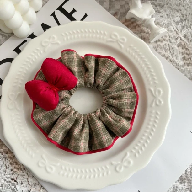 手作自制圣诞格纹蝴蝶结发圈