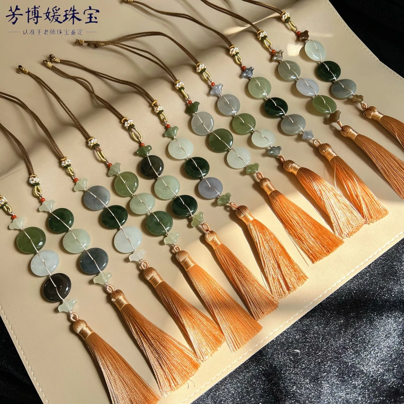 H083天然高品质和田玉20mm+平安扣包挂 车挂 手机挂 多样性发其一