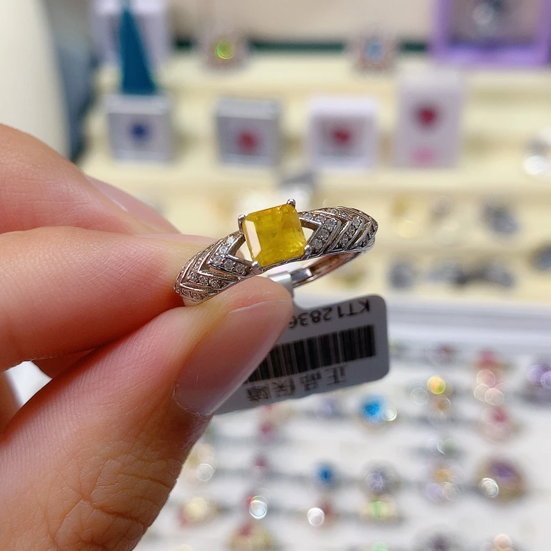 蓝宝石戒指银S925镶嵌