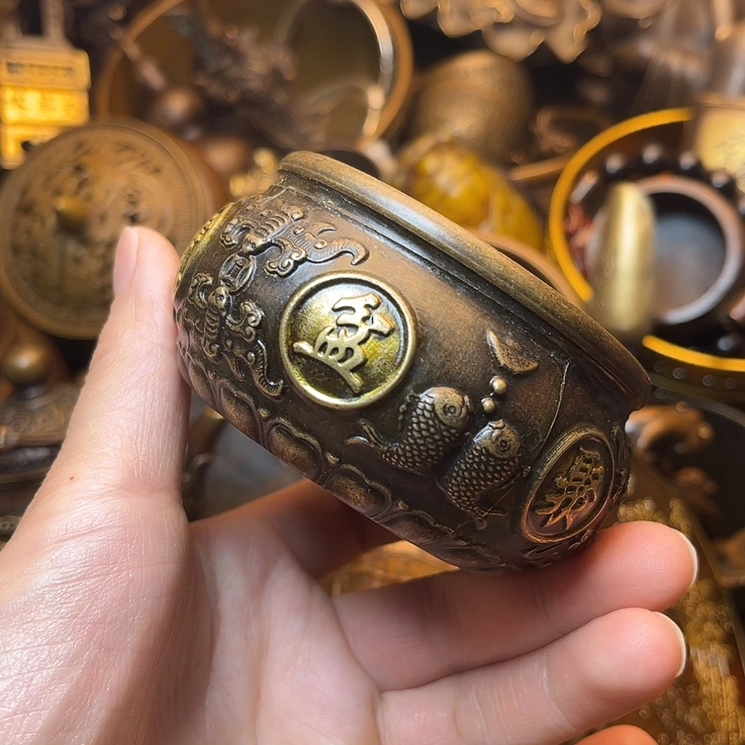 精美铜器工艺品等