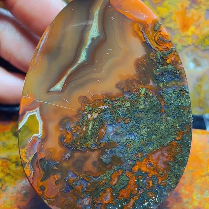 玛瑙/玉髓颈饰未镶嵌