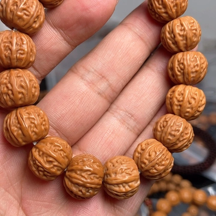 猴头核桃吊坠今天