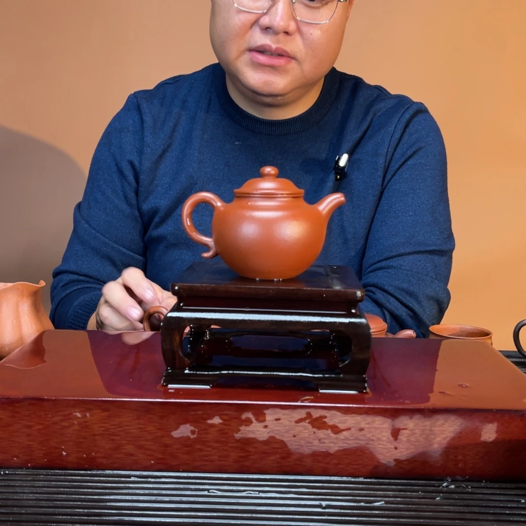 紫砂茶壶高端200cc朱泥莲子