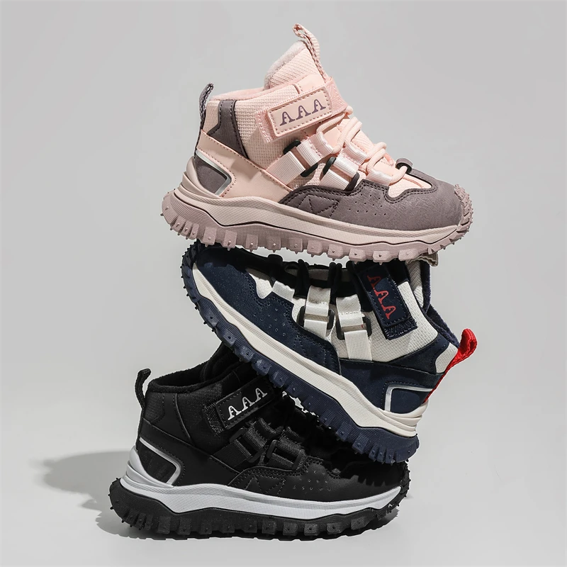 泡妈童装    冬季儿童运动男童新款女童休闲鞋加绒老爹鞋920