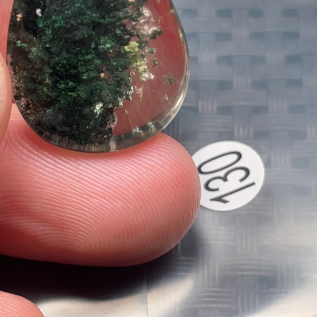 【闪购商品】颈饰未镶嵌水晶风**影