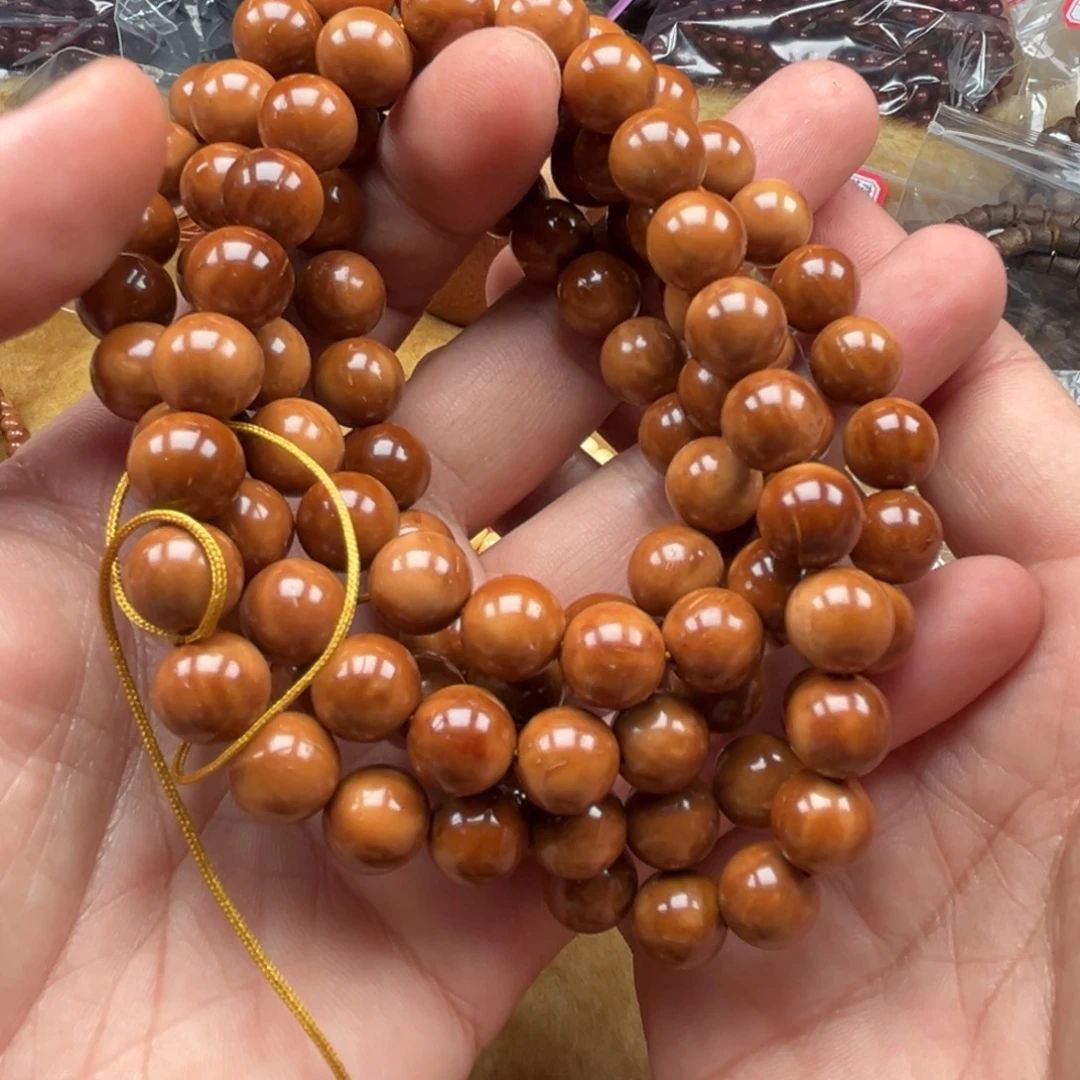 只买单纯的吊坠，没带链子，属的性质。