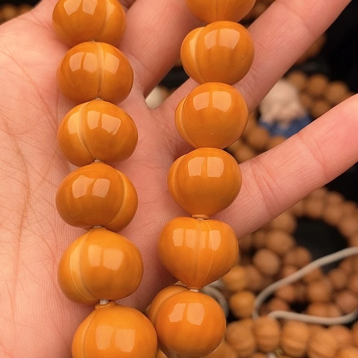 手串文玩核桃阿*