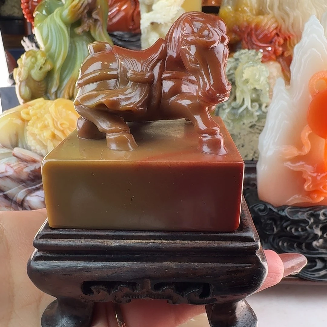 寿山石精品印章俏色