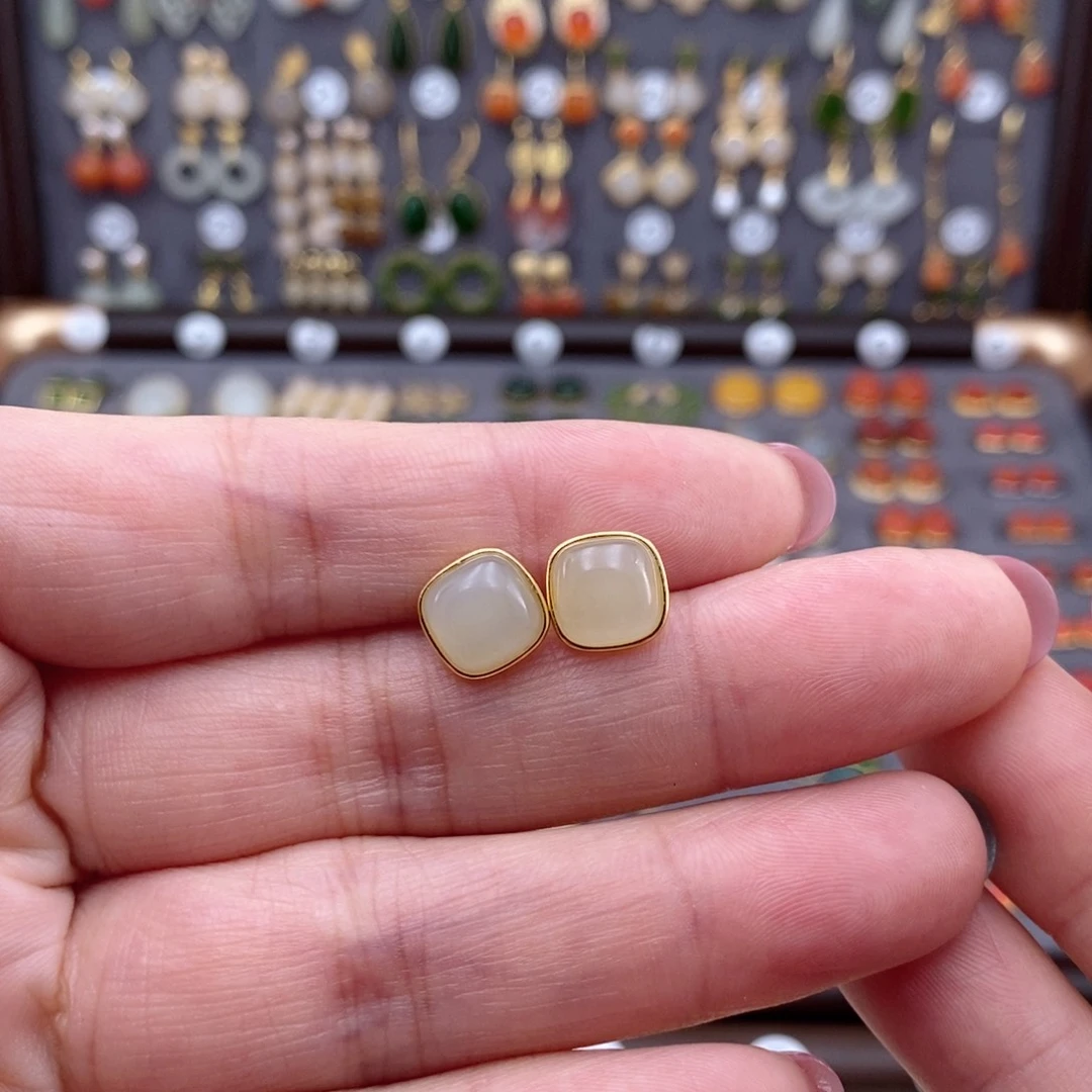 银S925镶嵌和田玉耳饰