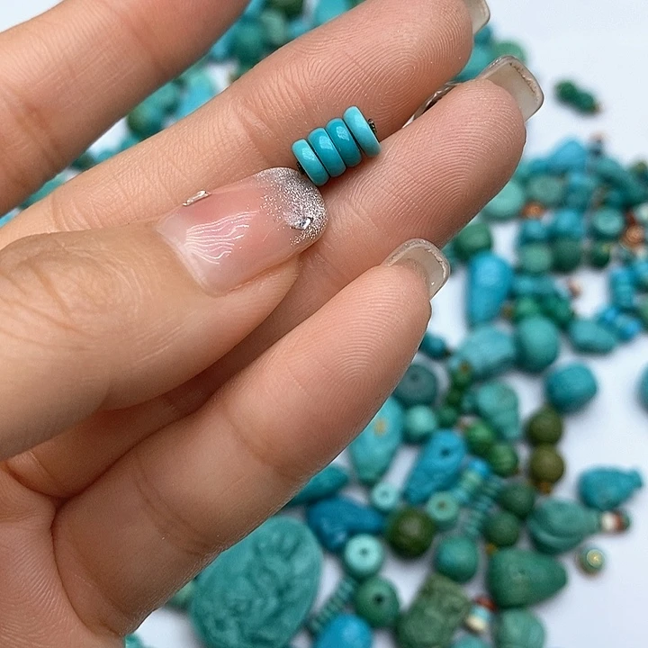 未镶嵌绿松石珠宝奇石