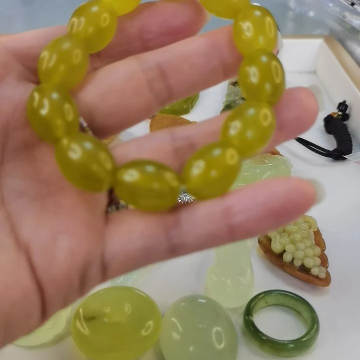 蛇纹石玉未镶嵌其他
