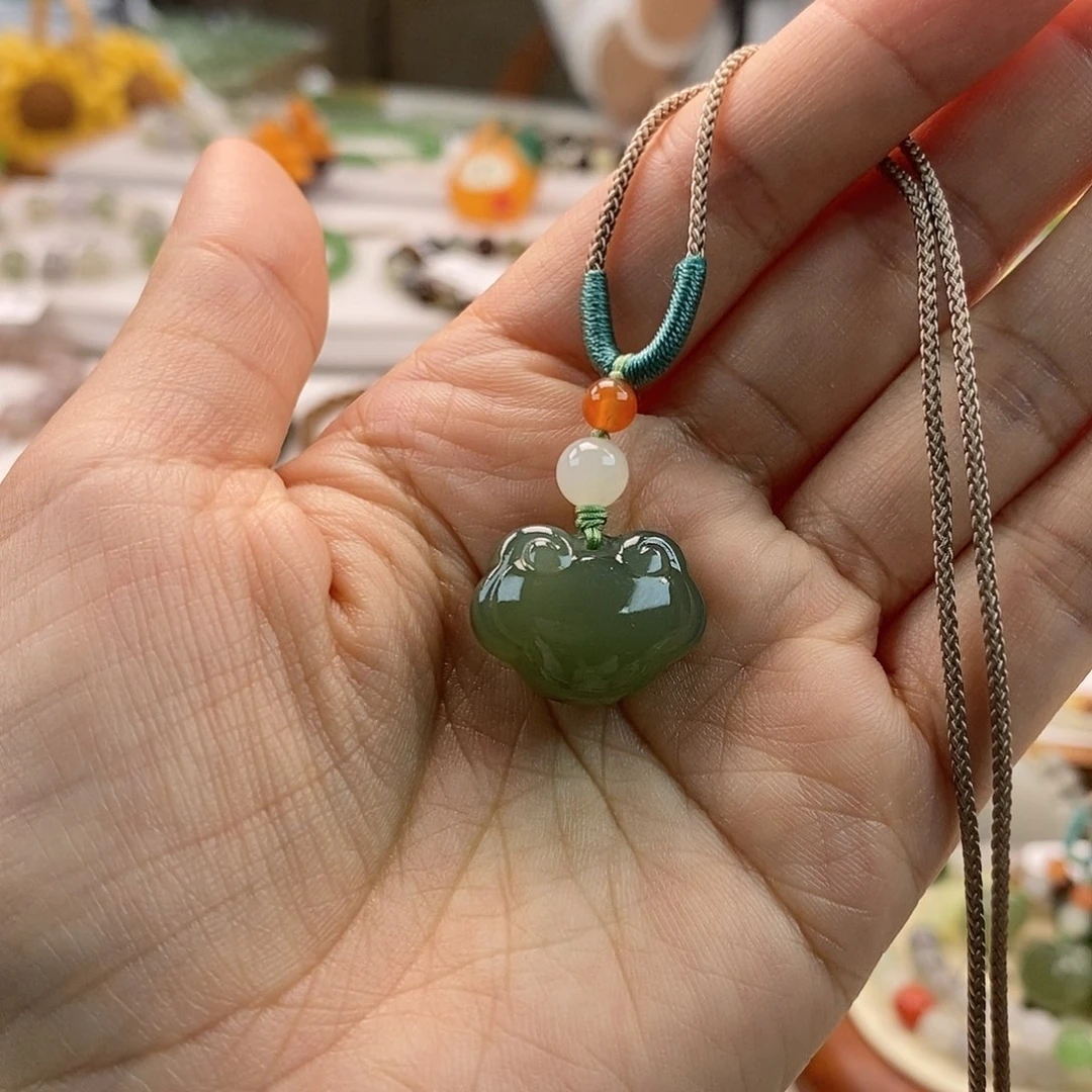 和田玉吊坠(不含链)未镶嵌1*3