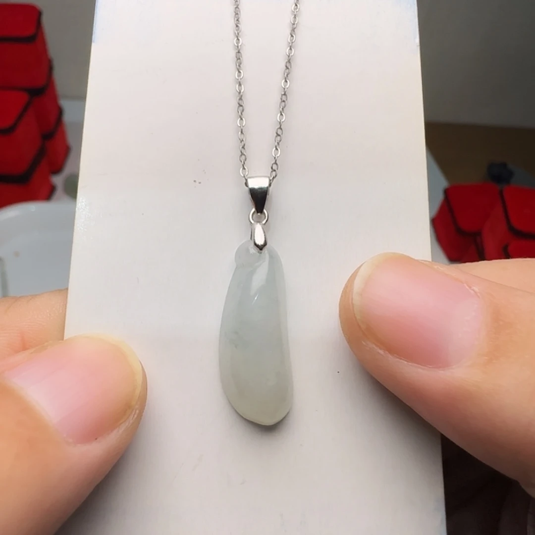 翡翠银S925镀金镶嵌颈饰