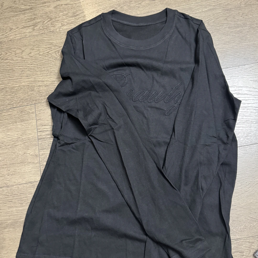 21220休闲风衫包袖圆领T恤打底字女款常规款