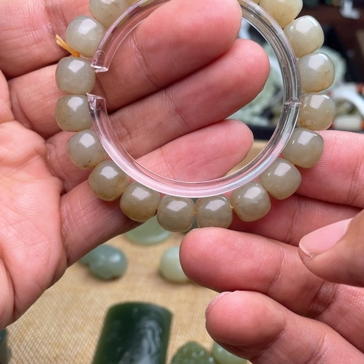 和田玉手链未镶嵌