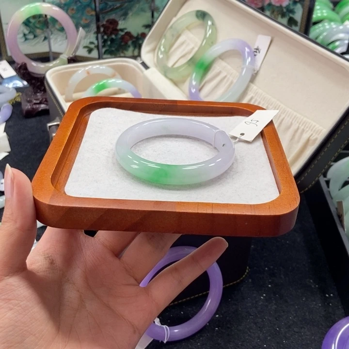 乌***）非金属56手镯圈口