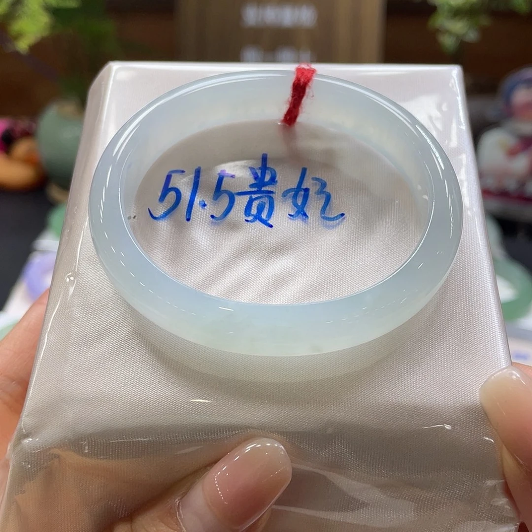 翡翠未镶嵌手镯7 号链接