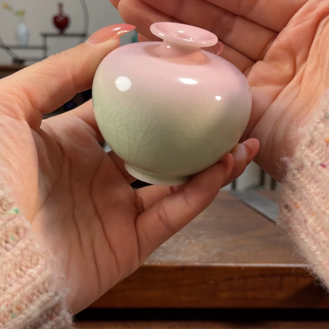 景德镇陶瓷小花瓶