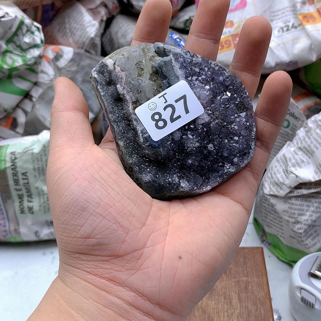 紫晶大型摆件（非配饰）未镶嵌